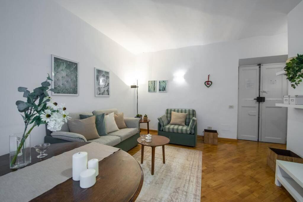 Flat In Trastevere - Rome Villa ภายนอก รูปภาพ