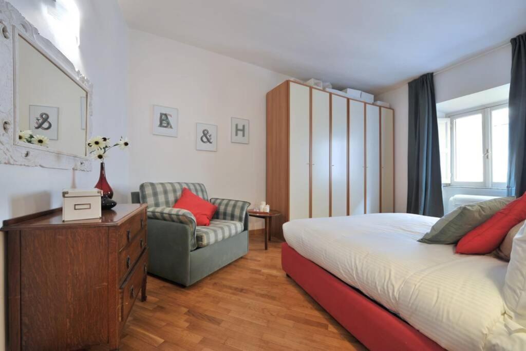 Flat In Trastevere - Rome Villa ภายนอก รูปภาพ